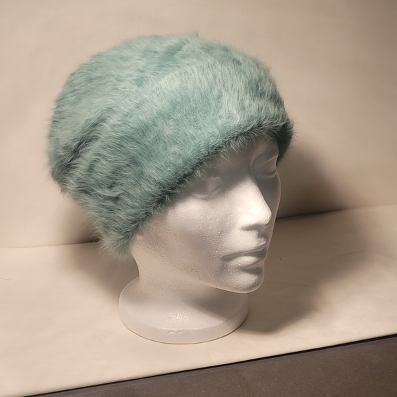 Super soft new Angora beanie slouch hat - Picture 3 of 7